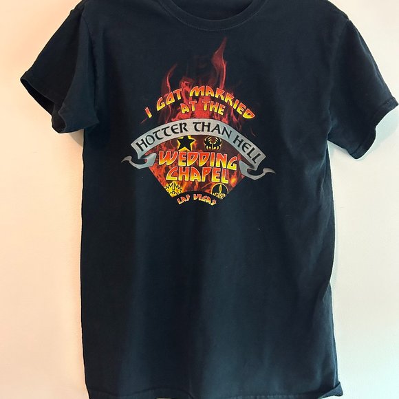 T-shirt - Picture 1 of 3